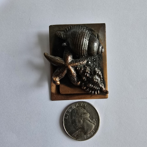 Vintage solid copper brooch pin mermaidcore ocean beach tropical sea shell - Picture 8 of 10